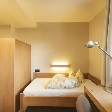 Almhof Family Und Wellness 4* גרלוס