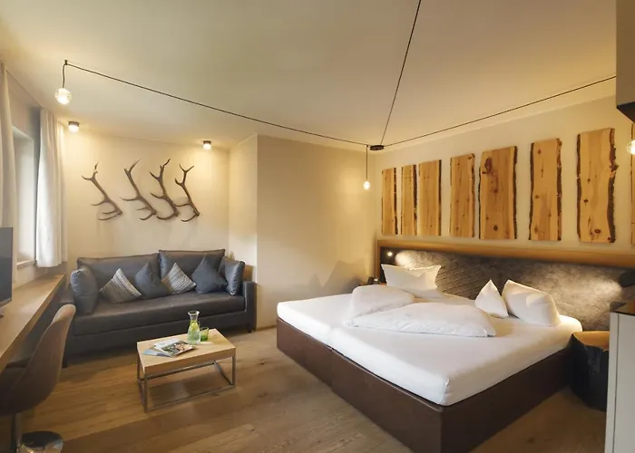 호텔 Almhof Family Und Wellness