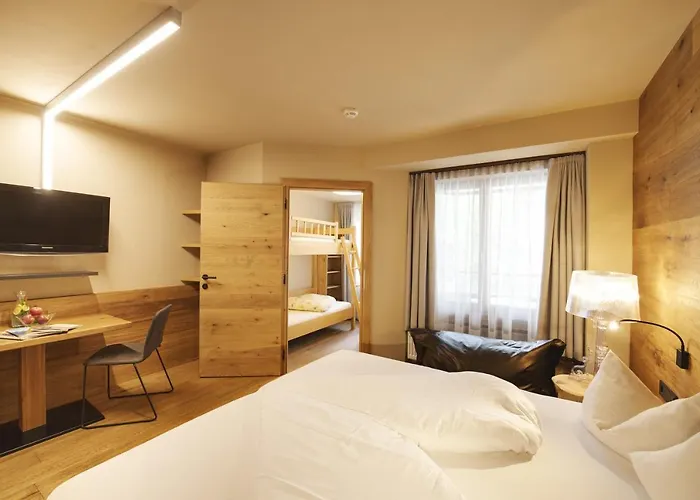 Ξενοδοχείο Almhof Family Und Wellness 4*