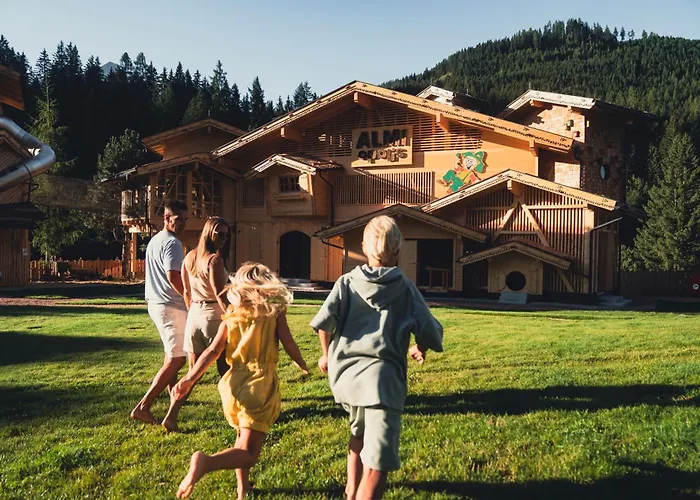 Almhof Family Und Wellness 호텔 4*