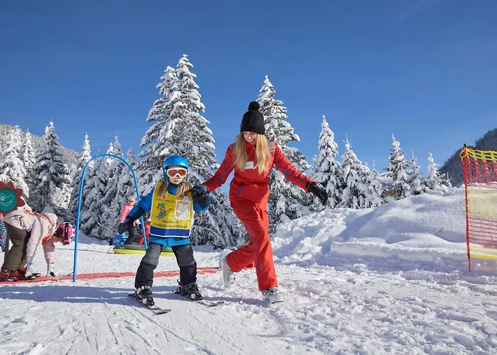 호텔 Almhof Family Und Wellness 4*