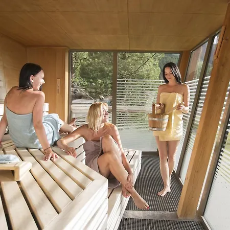 Almhof Family Und Wellness 4* Герлос