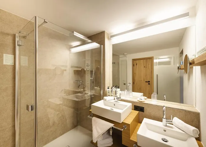 Almhof Family Und Wellness Hotel 4*